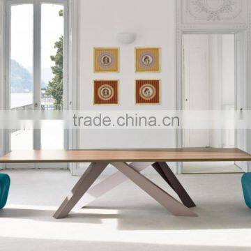 2016 Top quality hot sale italy dining table