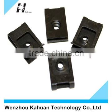 Auto trim metal clip