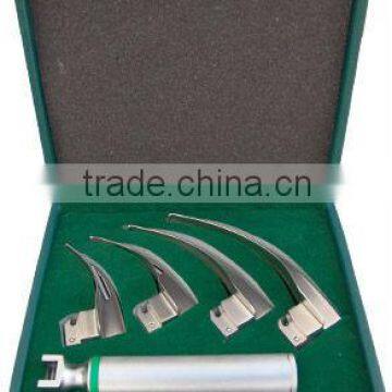 Fiber Optic Laryngoscope Sets with Blades Set of four parts high Quality Products