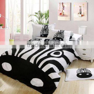 Plain colour Popular Black and white pet cartoon bedding set