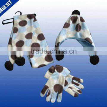 Lovely babies used dot printed knit fleece scarf hat gloves