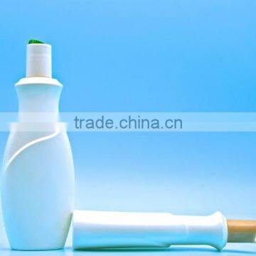 Skin Care Products pe Bottle Packaging photo-3