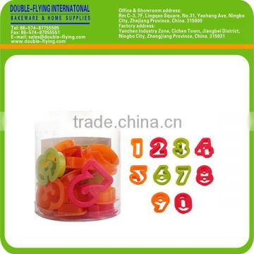 Plastic 0-9 Number Cookie Cutter Set with PVC tub, Cake Decoration