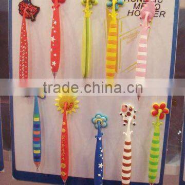 2011 cheap soft rubber hang pen promotion