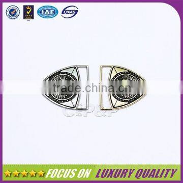 Triangle shield metal label for jeans