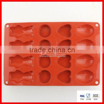 FDA/SA8000/LFGB cute shape silicone cake mould