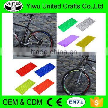 2017 Cheap Custom Shaped Reflective Vinyl Self Adhesive Sticker photo-3