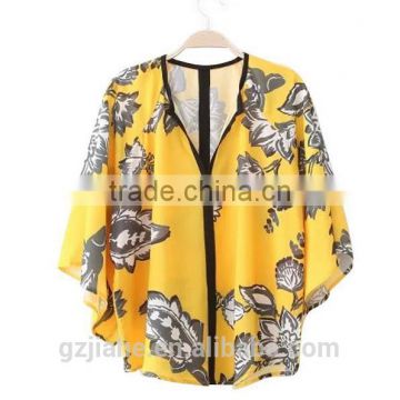 Plus Size Loose V-neck Bat Sleeve Printed Women Blouses Fashion Women Tops