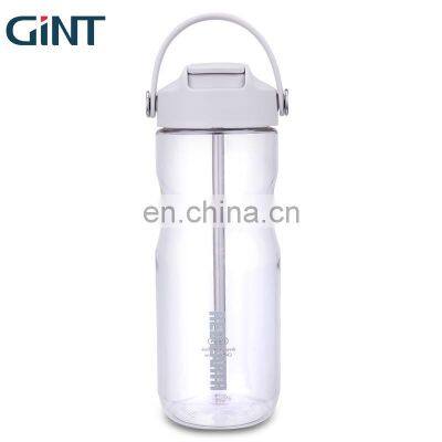 GINT 680ml Portable Tritan Plastic Good Design Water Bottle with Straw