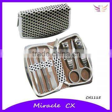 Metal frame manicure set cosmetic gift set