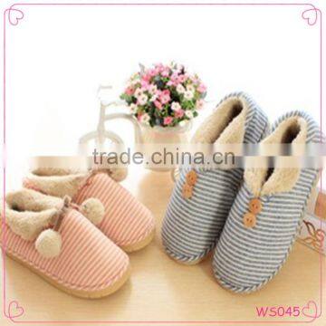 2015 Latest Design Cotton Fabrics Fashion Lady Slipper Warm Cotton Slippers