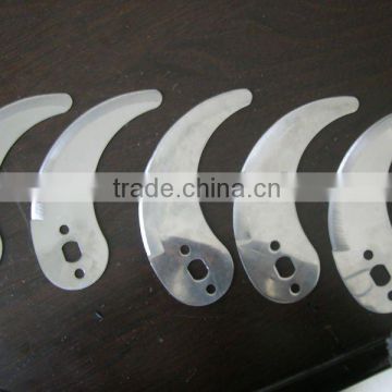 Stainless steel blade in satin finish