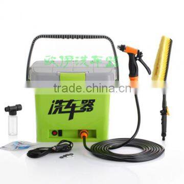 portable car washer 12V with 18L water container                        
                                                Quality Choice