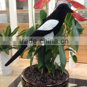 Fullbodied Flocked Plastic Magpie Hunting Decoys for Outdoor Hunting photo-6
