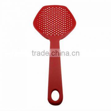 red skimmers kitchen plastic ware