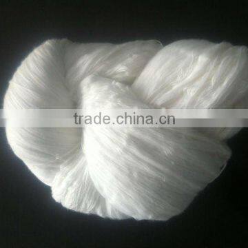 100% Acrylic Yarn Raw White in Hanks