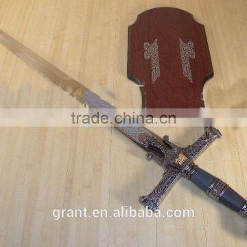 black decorative shasqua crafts metal sword with sheath