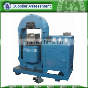 Hydraulic steel wire rope swaging machine