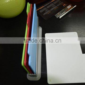 PP Material Good Quality Four PCS In One Set Rectangle Cutting Board photo-2