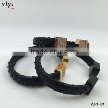 C Shape Python Leather Bracelet Stainless Steel High End Zircon Stone Crystal Red Black Leather Gold Plated Clasp Bangle