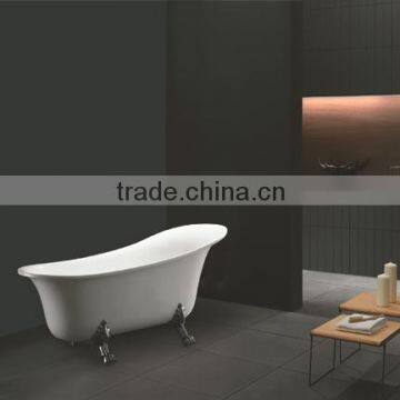 SIMPLE INDOOR BATH TUB FOR ONE PEOPLE