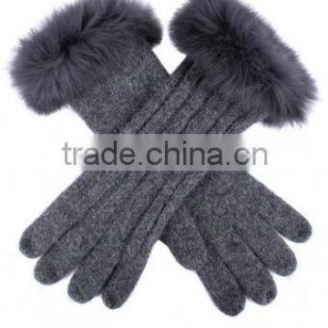 Women's Cable Knit Gloves with Fur Cuffs