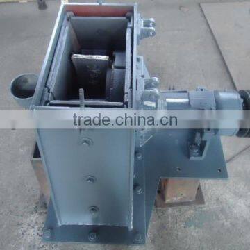 011 ISO 9001 certificate cheap shot blasting machine spare parts