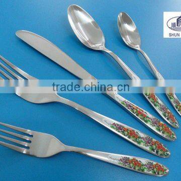 attractive stainless steel cutlery with decal handle