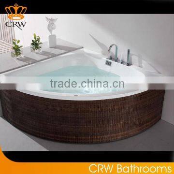 CRW DB37 Round Corner Bathtub With Rattan Skirt