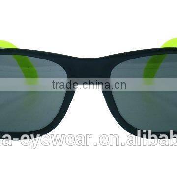 Wholesale High Quality Classical Style Kids Sunglasses photo-4