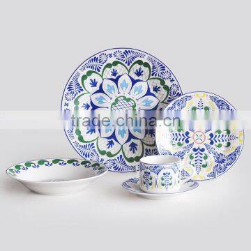 20pcs ceramic dinnerware set with Christmas Design