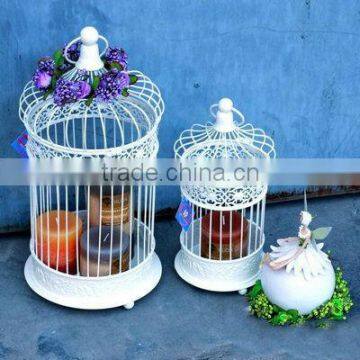 Metal birdcage holder