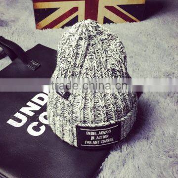 South Korea Mixed Color Hat With Thick Warm Winter Hat Female Han Edition of Qiu Dong Sets Color for Men and Women Knitted Cap photo-3