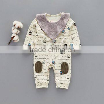 2017 hot new products custom little bear printed bodysuits with Bib