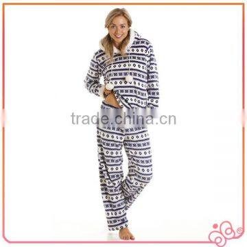 Super soft young hooded sleepwear for ladies