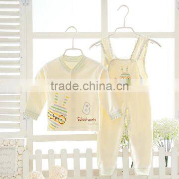 Wholesales spring autumn cotton printing baby clothes set wear