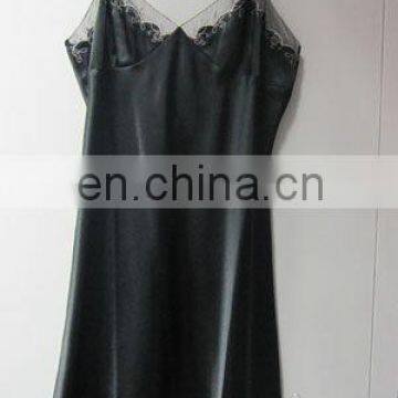 Long satin lingerie w/lace lingerier bows