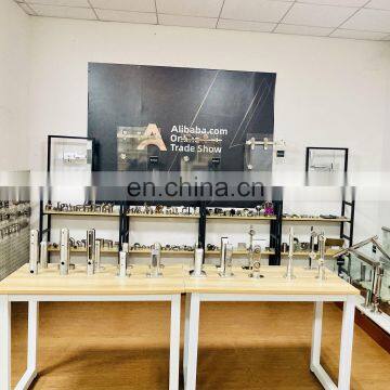 Outdoor Balcony Railing Design Stainless Steel Glass Railing Balustrade Handrail photo-7