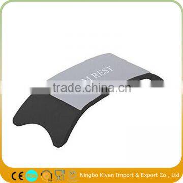 Comfortable Plastic & Silicone Nail Art Cushion Pillow Hand Holder Nail Arm Rest Manicure Accessories Tool Equipment photo-3