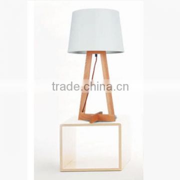 zhongshan high quality wood reading lamp