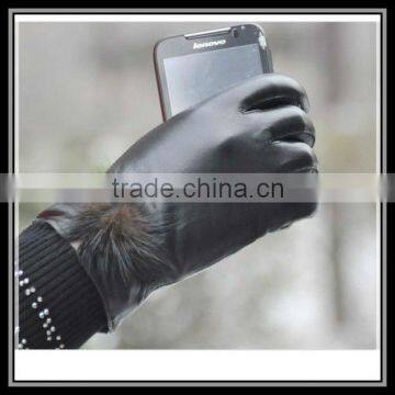 full palm glove deerskin with Sable hair bulb