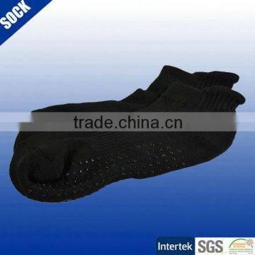 Custom black non slip ankle socks