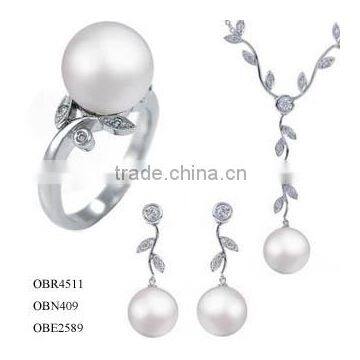 Pearl Jewelry Set