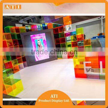 Hongkong Supply Acrylic Stood for Shop Decoration photo-3