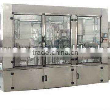 Automatic Carbonated Drink Bottle Filling Machine For 200ml to 2000ml Bottled Soft drinks