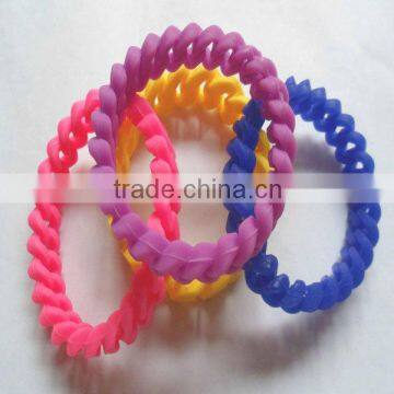 2013 Fashionable And Lovely DIY Silicone Bracelet