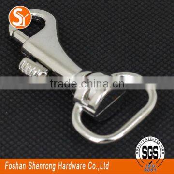 China supplier swivel eye snap hook with lock