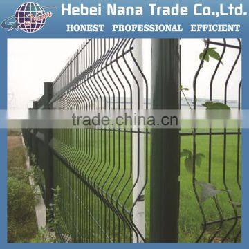 Good quality galvanized or PVC coated 3d fence / welded wire mesh fence