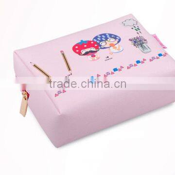 Women Pink Travel Cosmetic Bag With Zipper and Logo photo-3