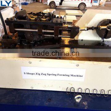 Professional Factory Supply High Quality S Shape Zigzag Sofa Spring Machine photo-3